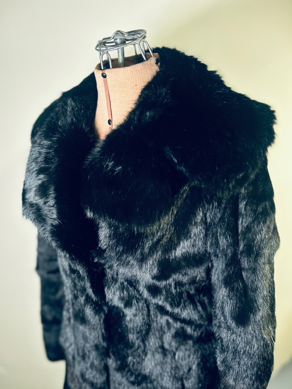 Vintage Genuine Black Rabbit Fur Coat - Size Small - Picture 8 of 10